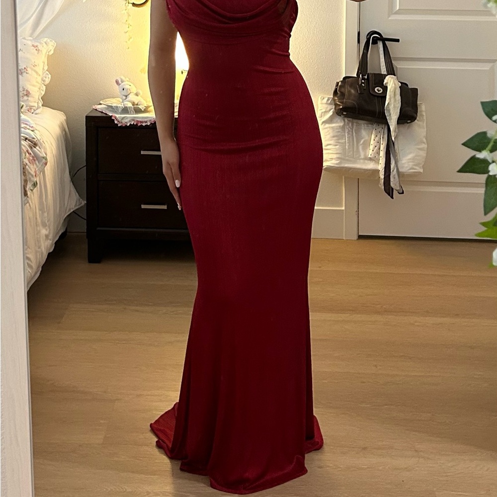 Lucy in the Sky Burgundy Maxi Dress